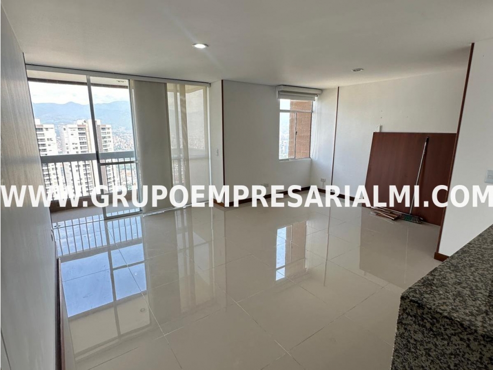 HERMOSO APARTAMENTO EN VENTA - SECTOR LOMA DEL INDIO COD: 30674