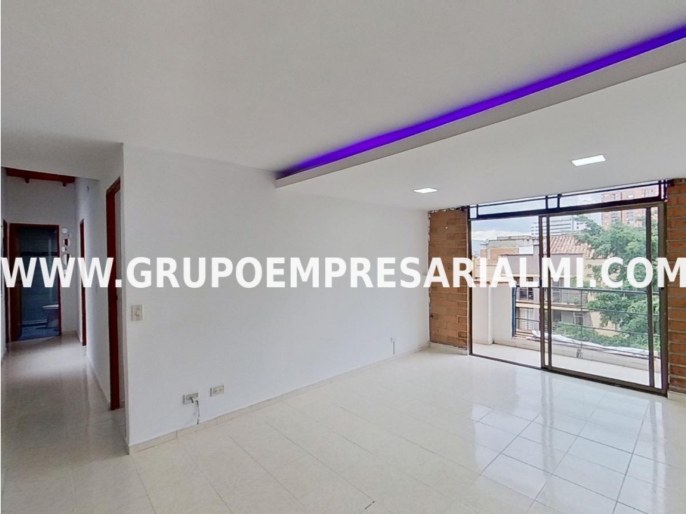 HERMOSO APARTAMENTO EN VENTA - SECTOR LOS ALCÁZARES COD: 30805