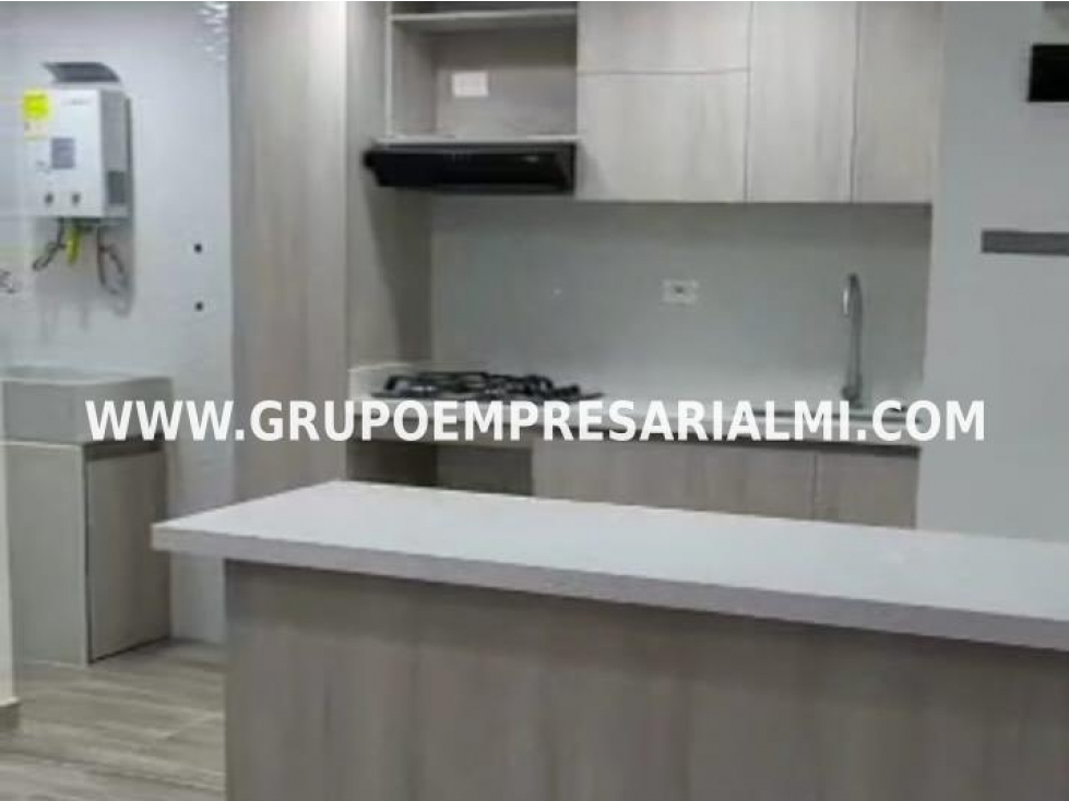 HERMOSO APARTAMENTO EN VENTA - SECTOR LAS LOMITAS COD: 30849