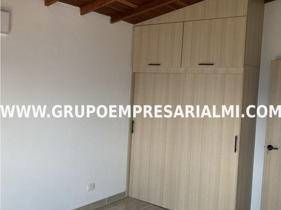 HERMOSO APARTAMENTO EN VENTA - SECTOR VILLA HERMOSA COD: 30926 — foto 6