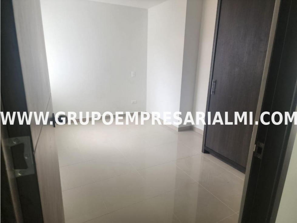 HERMOSO APARTAMENTO EN VENTA - SECTOR ENTREAMIGOS COD: 30706 — foto 6