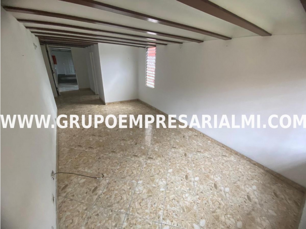 HERMOSO APARTAMENTO EN VENTA - SECTOR ANDALUCÍA COD: 30729