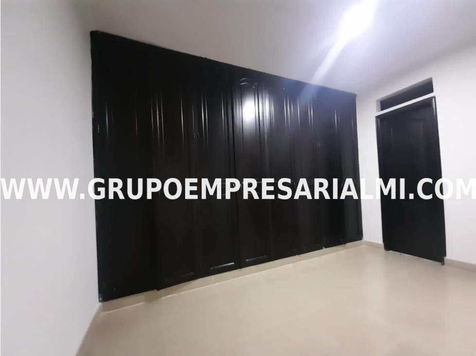 HERMOSO APARTAMENTO EN VENTA - SECTOR EL PORTAL COD: 30980 — foto 4