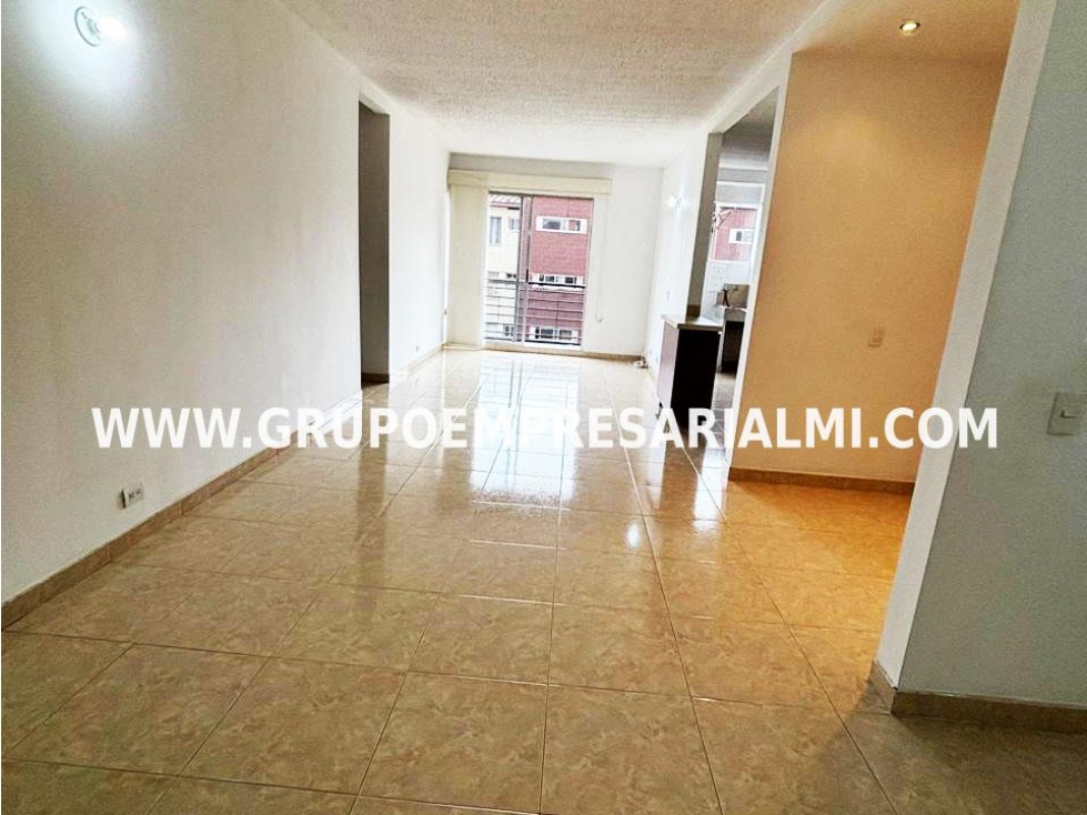 HERMOSO APARTAMENTO EN VENTA - SECTOR LAURELES COD: 31005