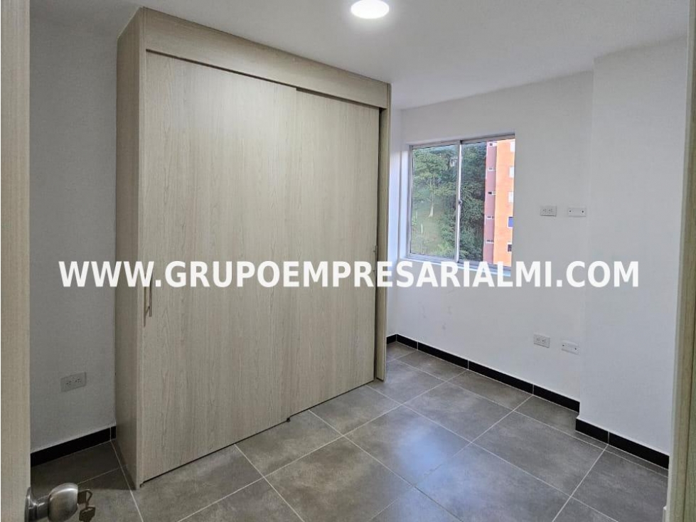 HERMOSO APARTAMENTO EN VENTA - SECTOR LA FLORIDA COD: 27606 — foto 6