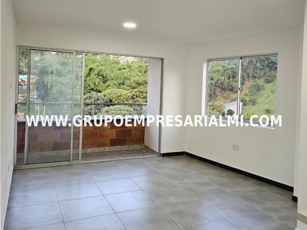 HERMOSO APARTAMENTO EN VENTA - SECTOR LA FLORIDA COD: 27606 — foto 2