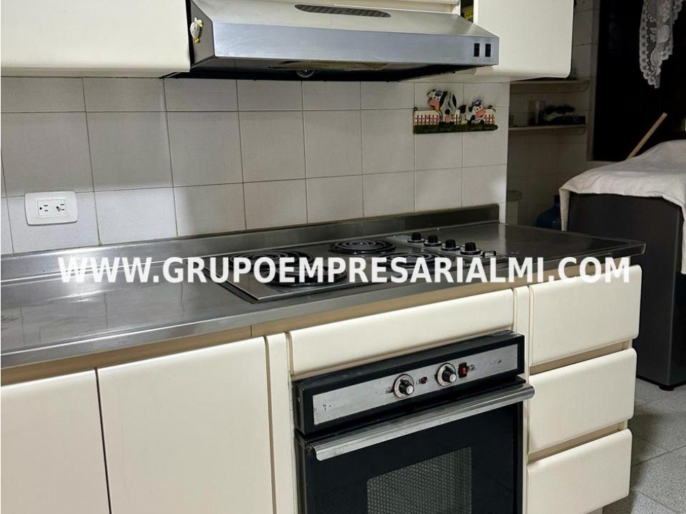 HERMOSO APARTAMENTO EN VENTA - SECTOR LAURELES COD: 29642 — foto 3