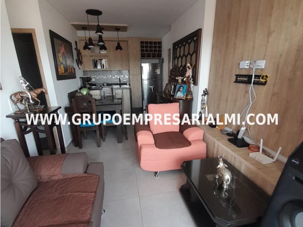 HERMOSO APARTAMENTO EN VENTA - SECTOR LAURELES - RIONEGRO COD: 31738