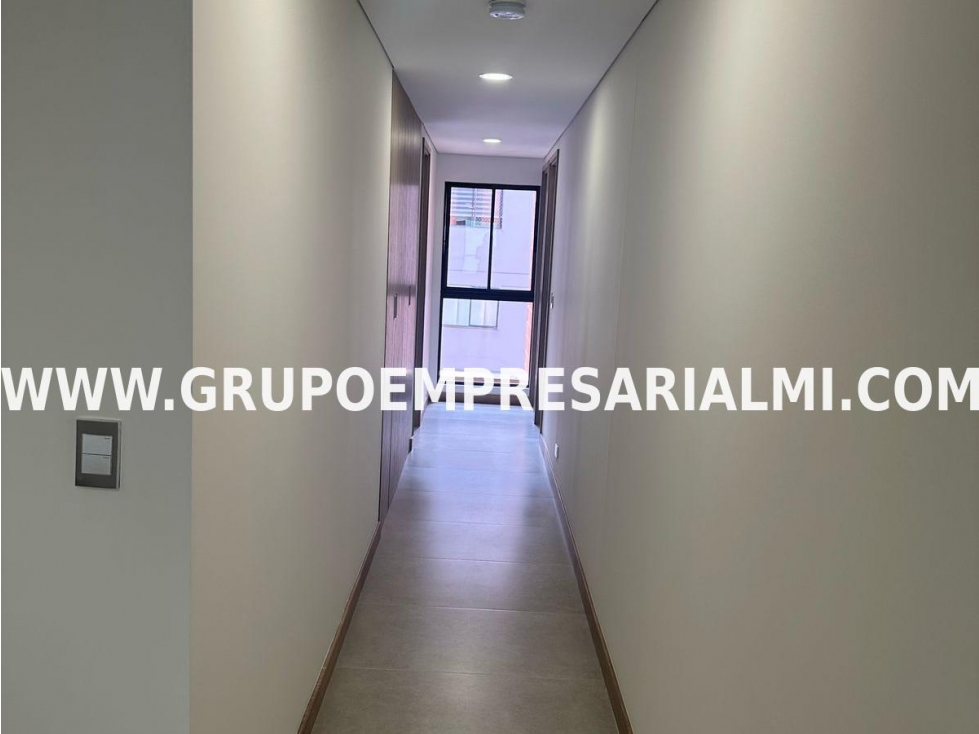 HERMOSO APARTAMENTO EN VENTA - SECTOR LAURELES COD: 31784 — foto 4