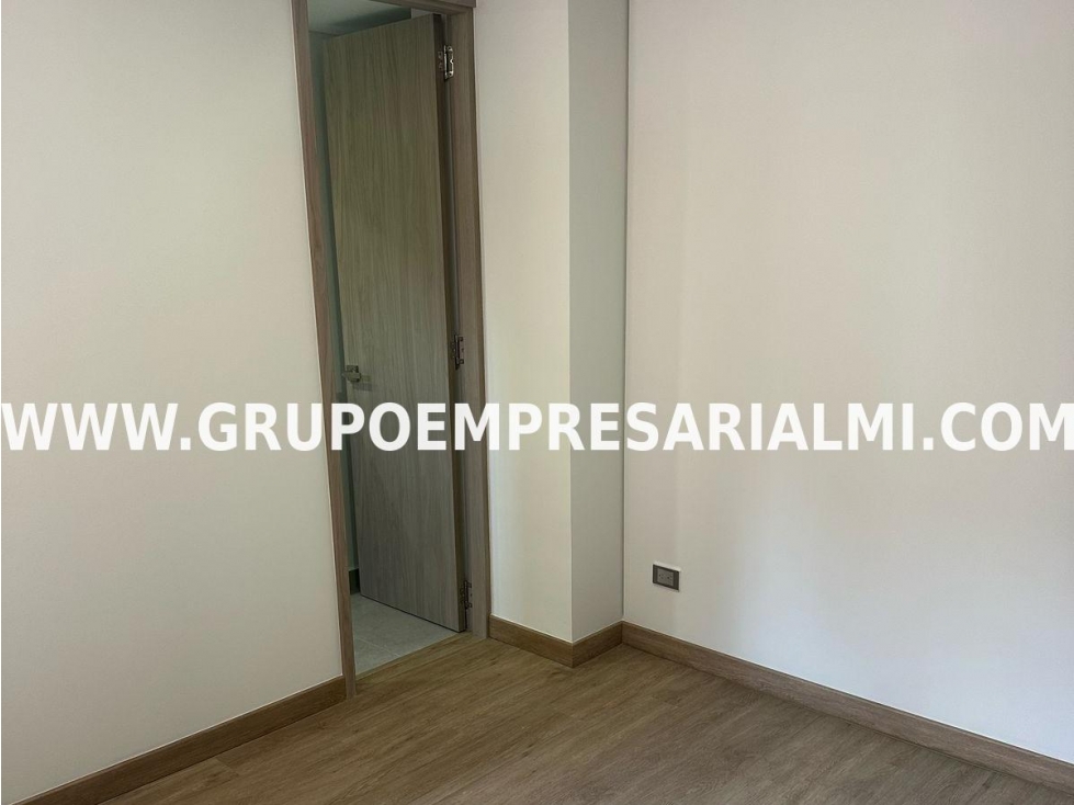 HERMOSO APARTAMENTO EN VENTA - SECTOR LAURELES COD: 31784 — foto 5