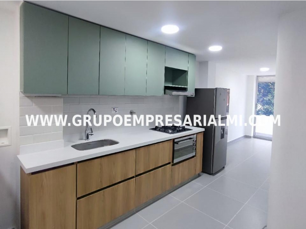 HERMOSO APARTAMENTO EN VENTA - SECTOR CAMPO VALDÉS COD: 29696