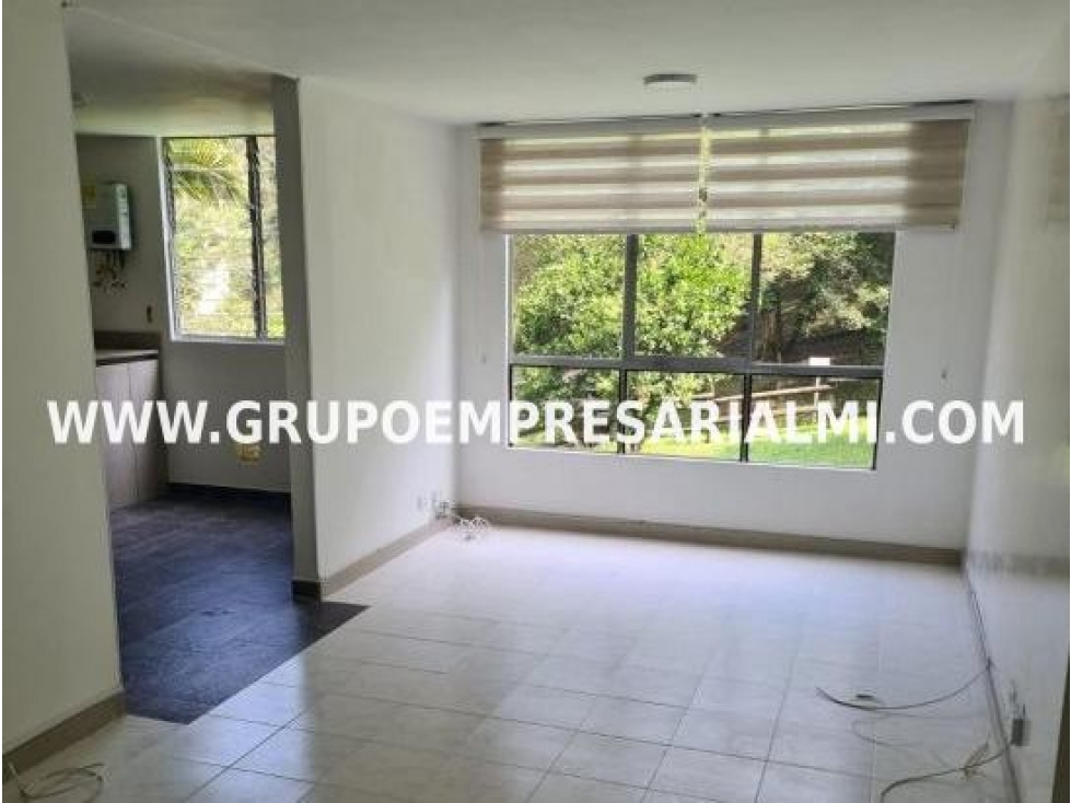 HERMOSO APARTAMENTO EN VENTA - SECTOR LOMA DEL INDIO COD: 31925