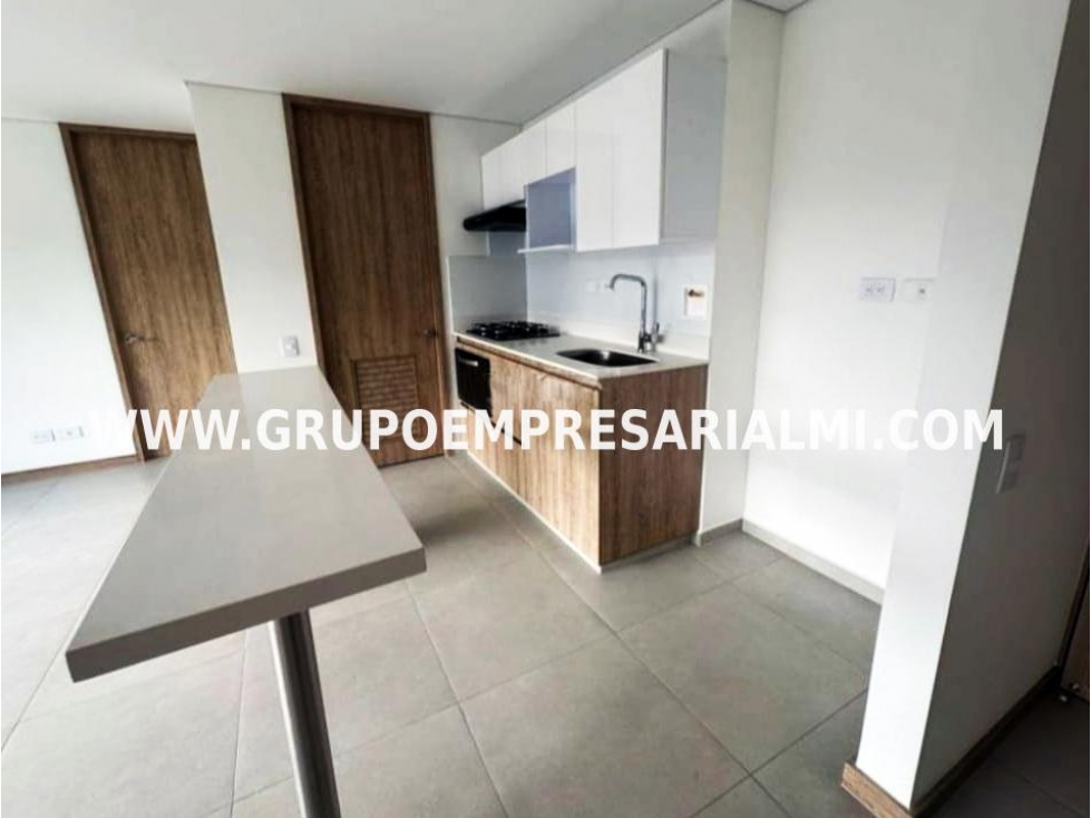 HERMOSO APARTAMENTO EN VENTA - SECTOR SAN JOSE COD: 31948