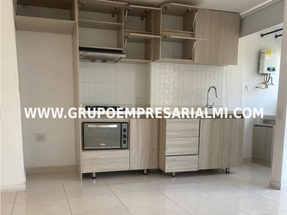 HERMOSO APARTAMENTO EN VENTA - SECTOR DITAIRES COD: 32111