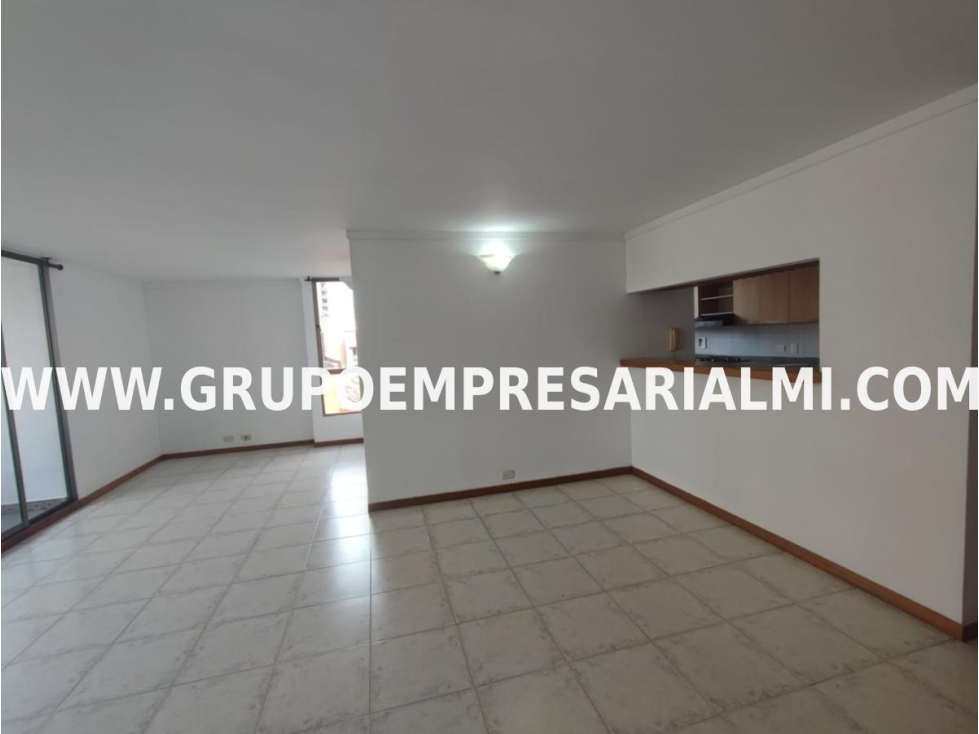 HERMOSO APARTAMENTO EN VENTA - SECTOR LOMA DE LOS BERNAL COD: 32276 — foto 3