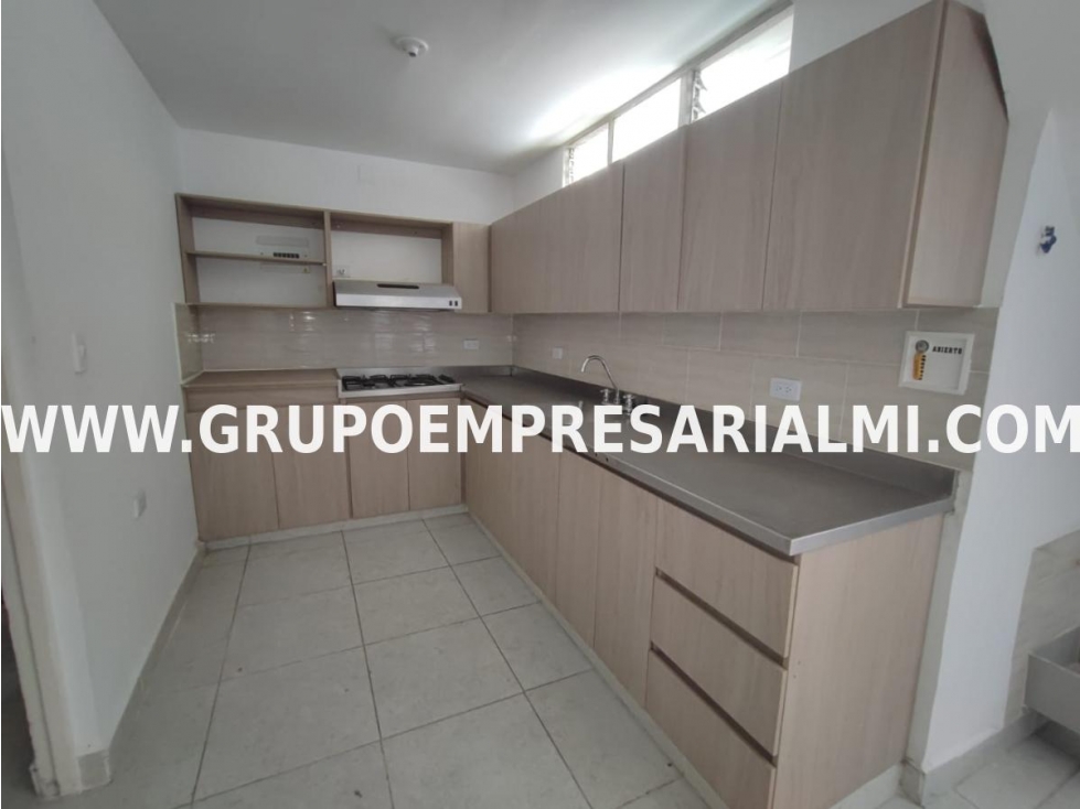 HERMOSO APARTAMENTO EN VENTA - SECTOR SAN JOAQUÍN COD: 32311 — foto 4