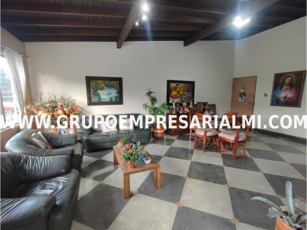 HERMOSO APARTAMENTO EN VENTA - SECTOR LAURELES COD: 32314 — foto 2