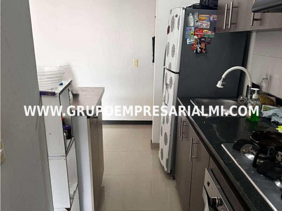 HERMOSO APARTAMENTO EN VENTA - SECTOR NIQUIA COD: 32419