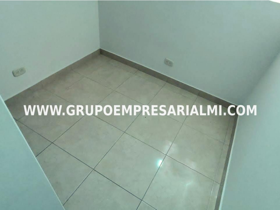 HERMOSO APARTAMENTO EN VENTA - SECTOR BARICHARA COD: 32448 — foto 4