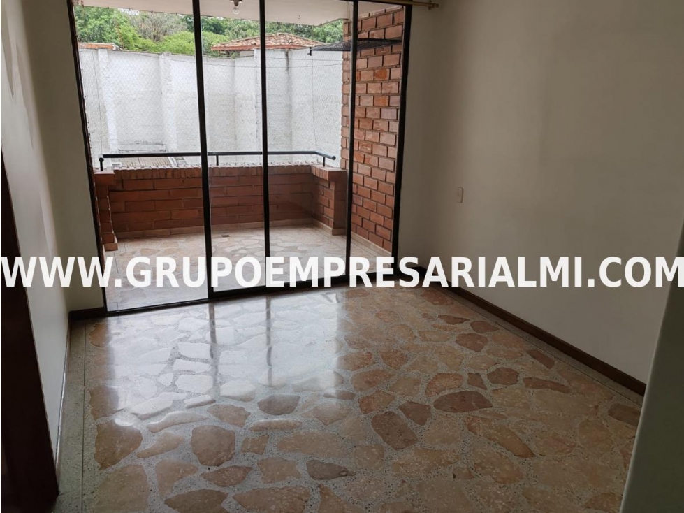 HERMOSO APARTAMENTO EN VENTA - SECTOR LAURELES COD: 32909 — foto 3