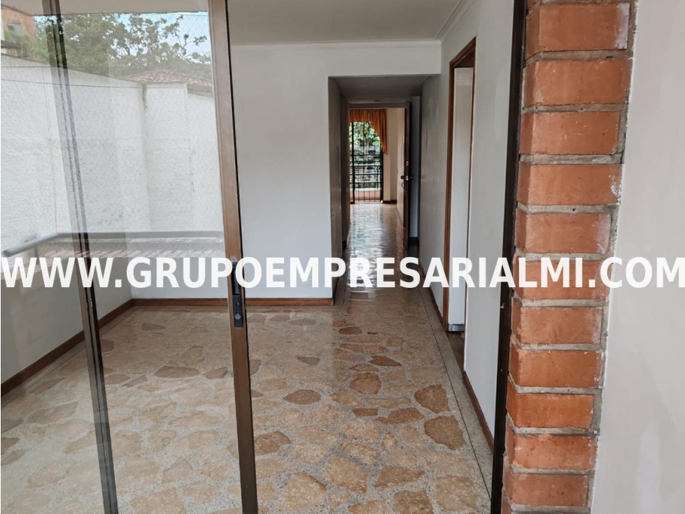 HERMOSO APARTAMENTO EN VENTA - SECTOR LAURELES COD: 32909 — foto 2