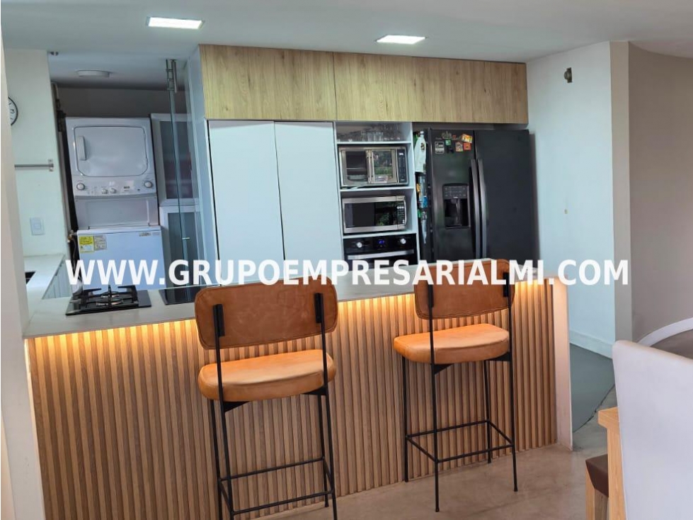 HERMOSO APARTAMENTO EN VENTA - SECTOR ALEJANDRÍA COD: 33036 — foto 3