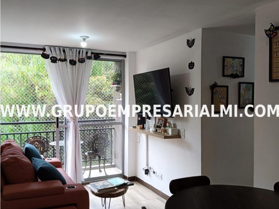 HERMOSO APARTAMENTO EN VENTA - SECTOR LA TABLAZA COD: 33137