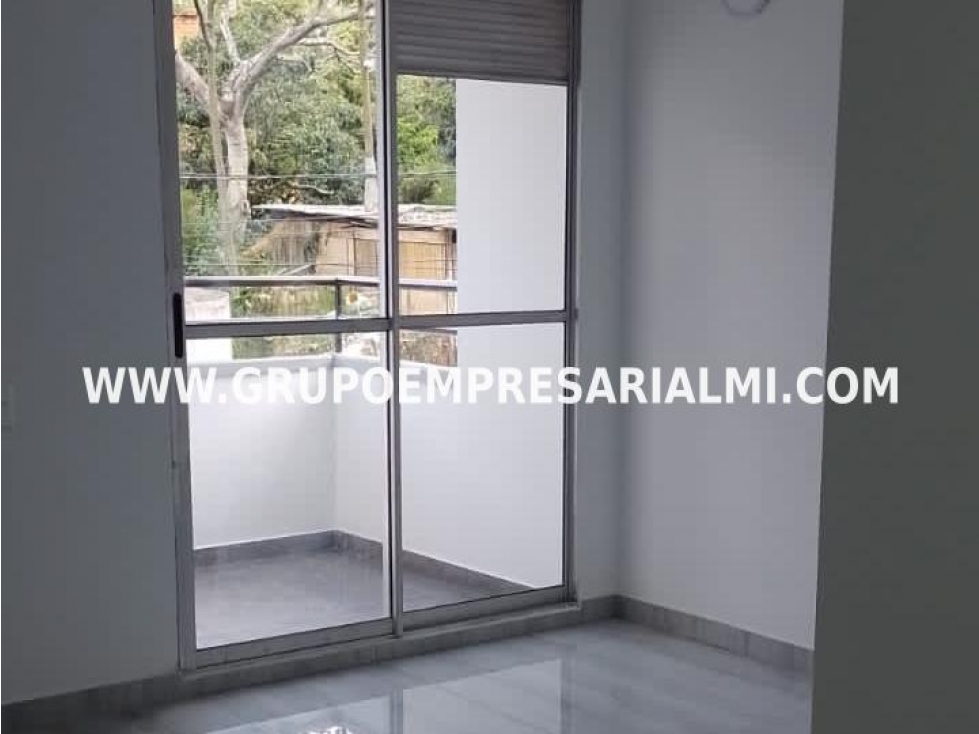 HERMOSO APARTAMENTO EN VENTA - SECTOR MADERA COD: 33359 — foto 2