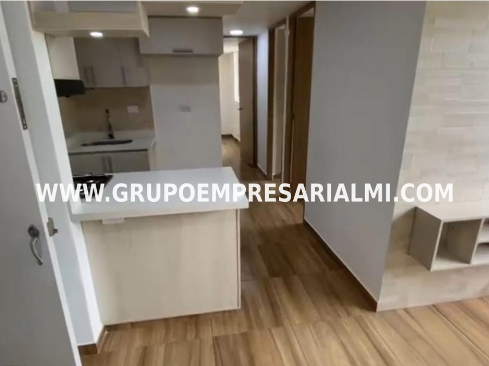 HERMOSO APARTAMENTO EN VENTA - SECTOR PAJARITO COD: 33457