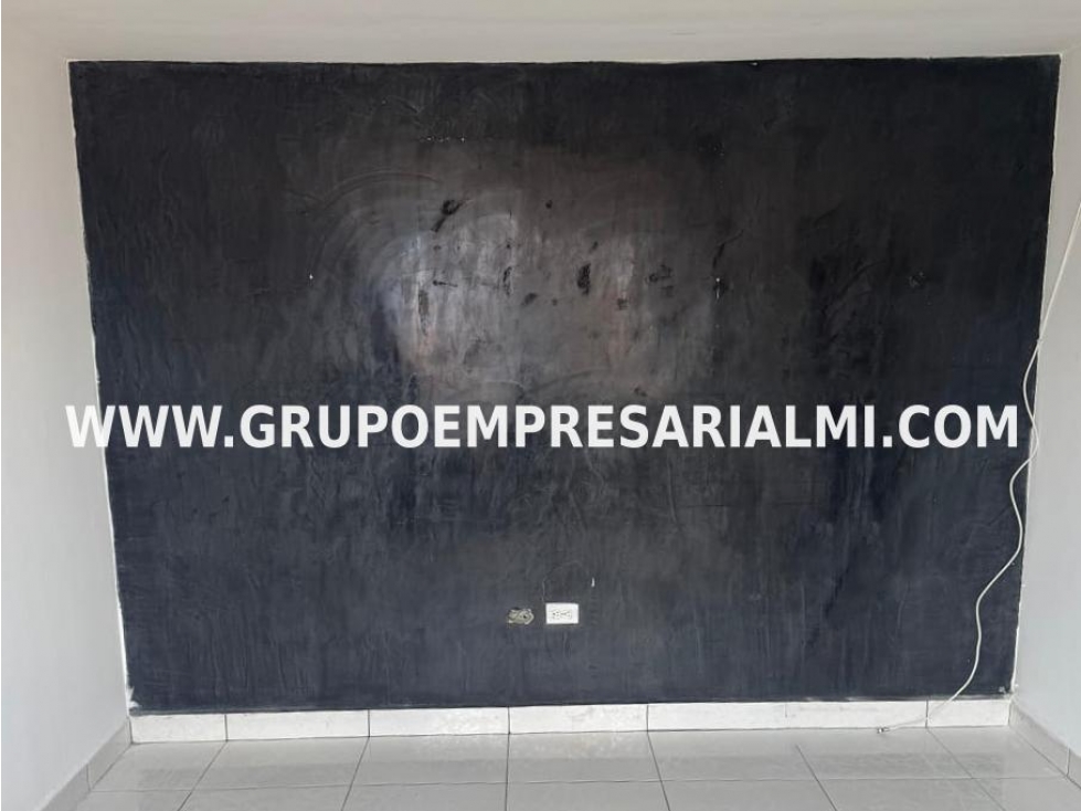 HERMOSO APARTAMENTO EN VENTA - SECTOR VILLA HERMOSA COD: 33560 - 3