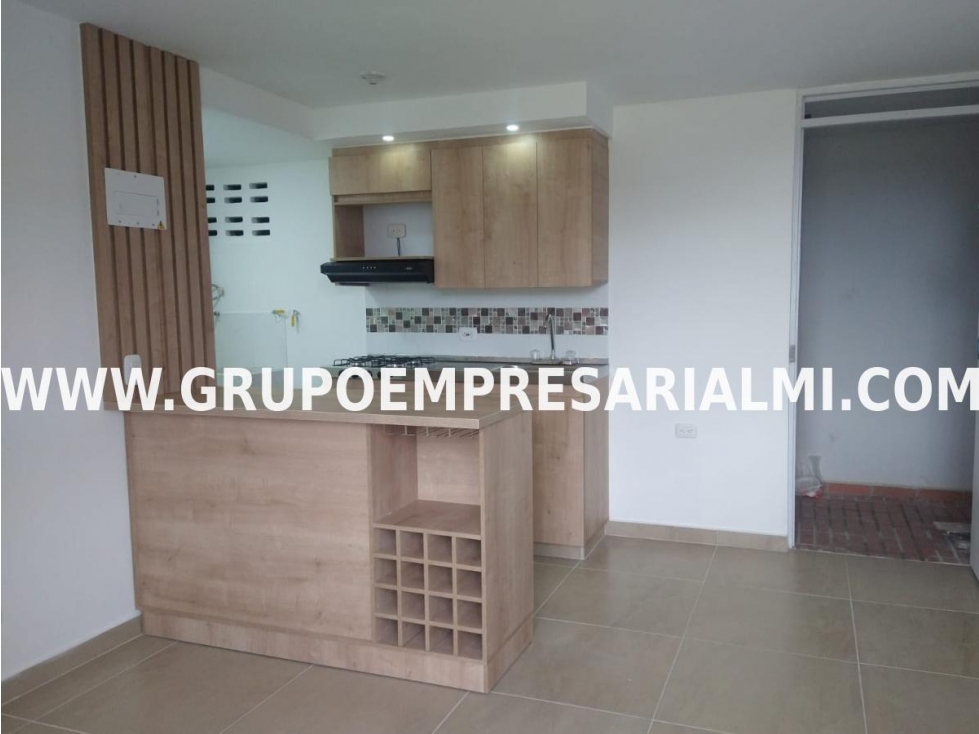 HERMOSO APARTAMENTO EN VENTA - SECTOR SAN ANTONIO COD: 27649