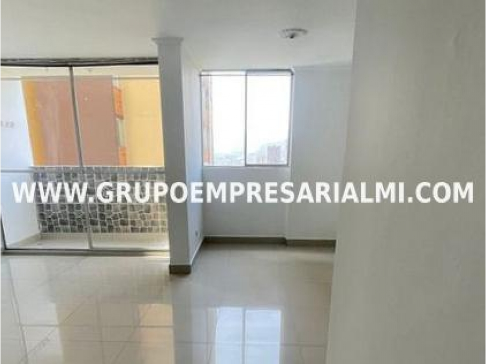 HERMOSO APARTAMENTO EN VENTA - SECTOR LA POLA COD: 33805 — foto 2