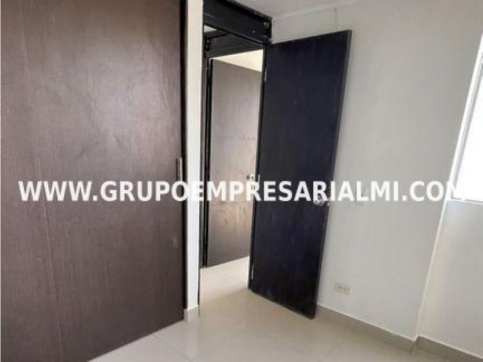 HERMOSO APARTAMENTO EN VENTA - SECTOR LA POLA COD: 33805 — foto 5