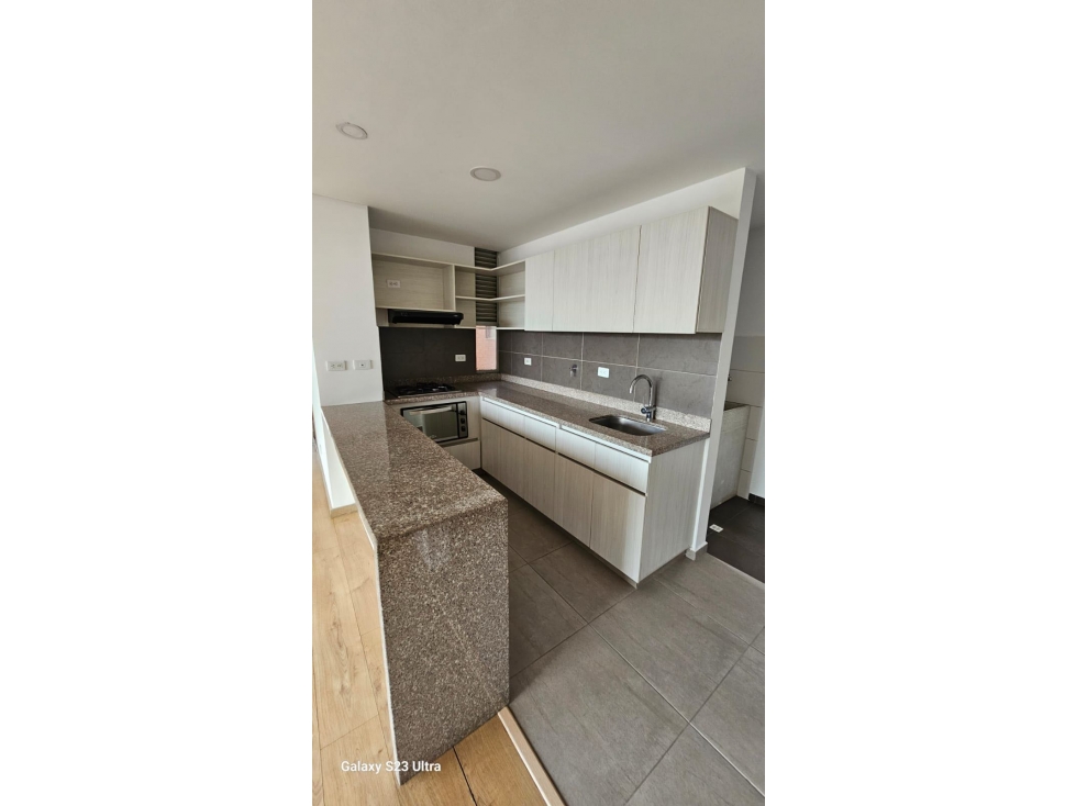 Hermoso apartamento en venta Sabaneta, sector Cañaveralejo