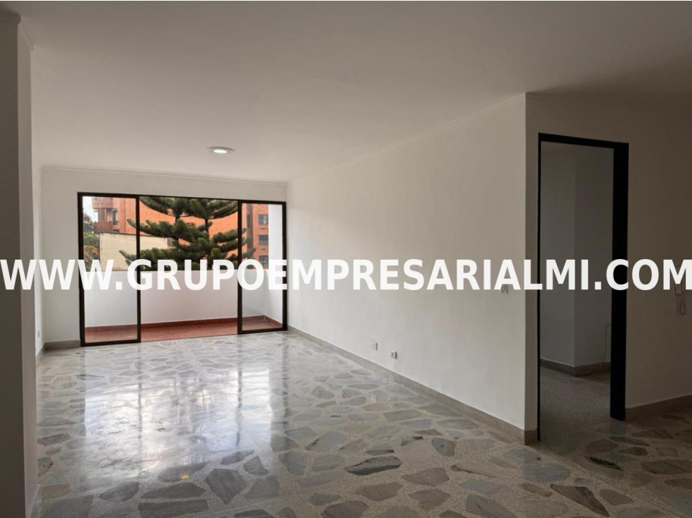 HERMOSO APARTAMENTO EN VENTA - SECTOR CONQUISTADORES COD: 33720