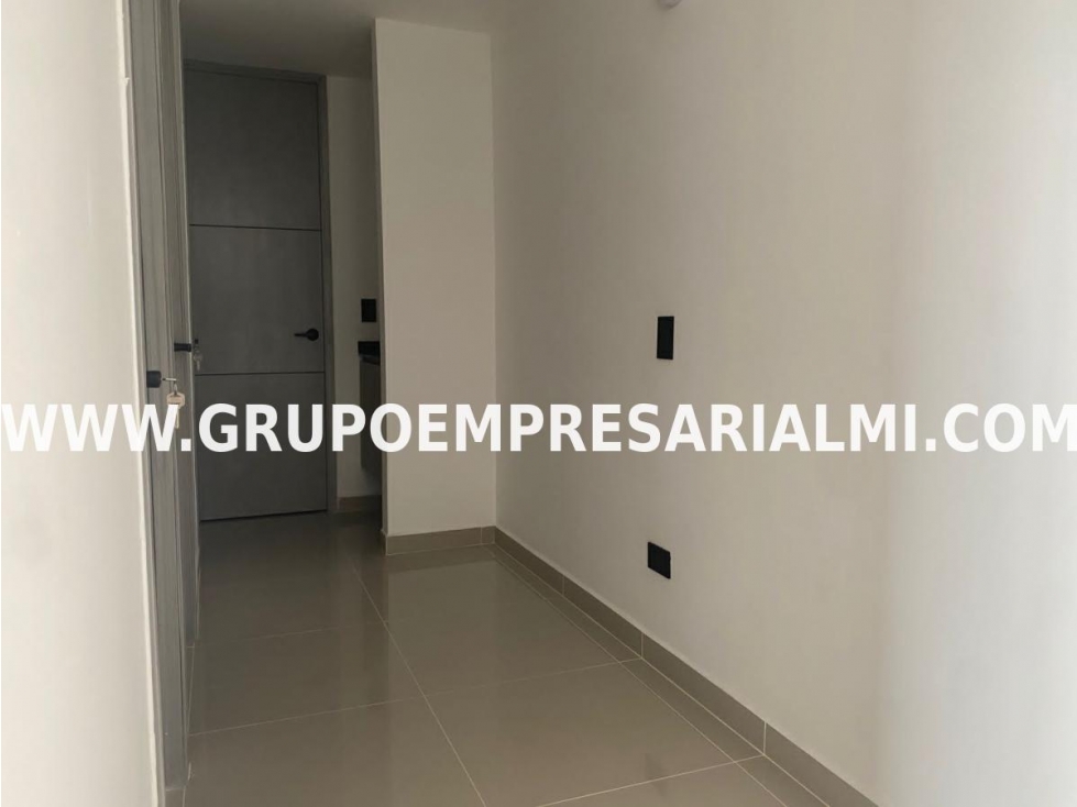 HERMOSO APARTAMENTO EN VENTA - SECTOR LA AURORA COD: 33855 — foto 4
