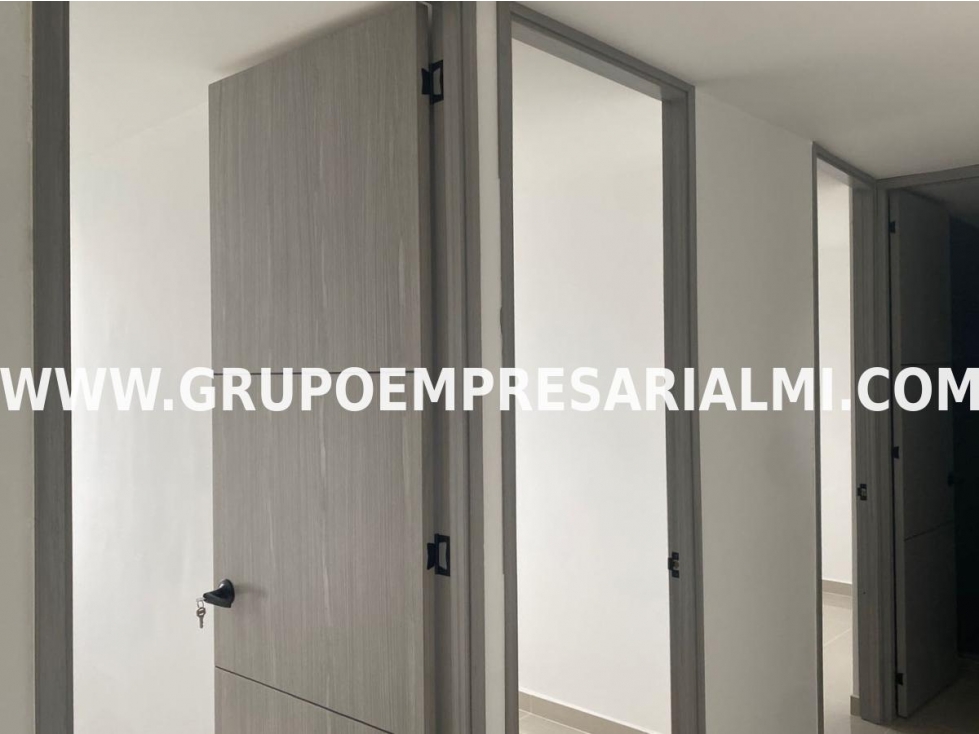HERMOSO APARTAMENTO EN VENTA - SECTOR LA AURORA COD: 33855 — foto 6