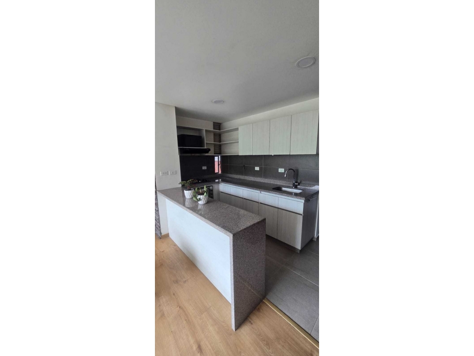 Hermoso apartamento en venta Sabaneta, sector Cañaveralejo