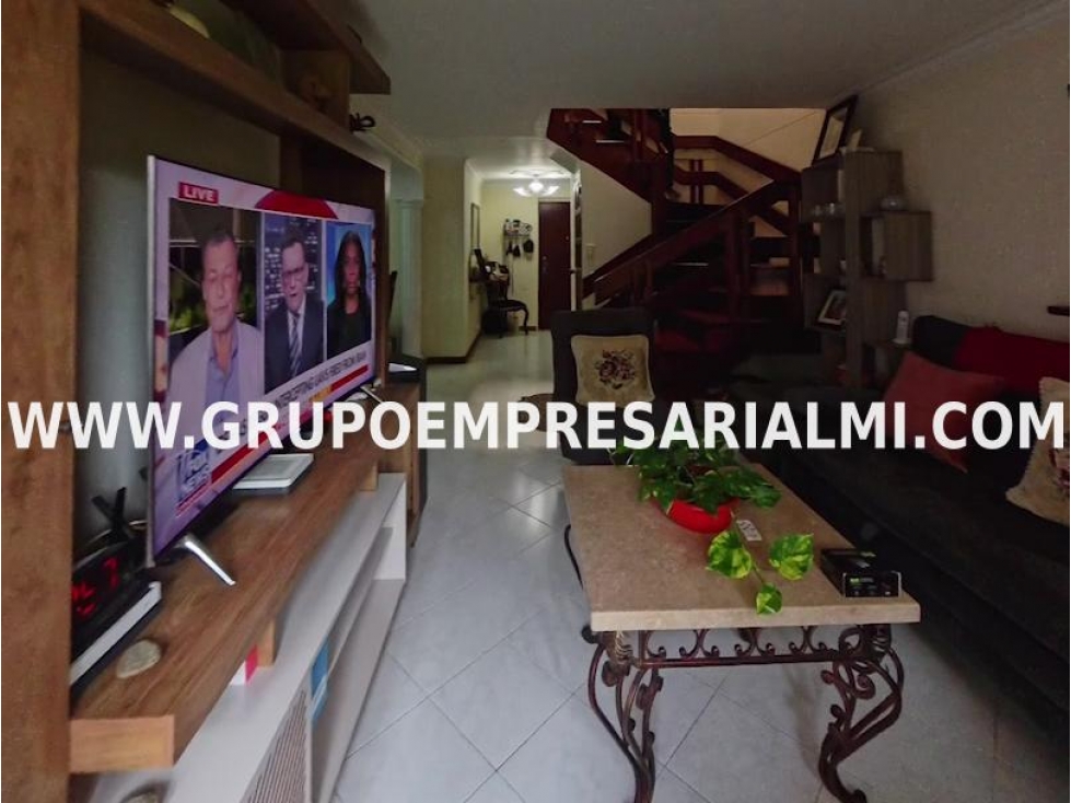 HERMOSO APARTAMENTO EN VENTA - SECTOR CASTROPOL COD: 34193 — foto 3