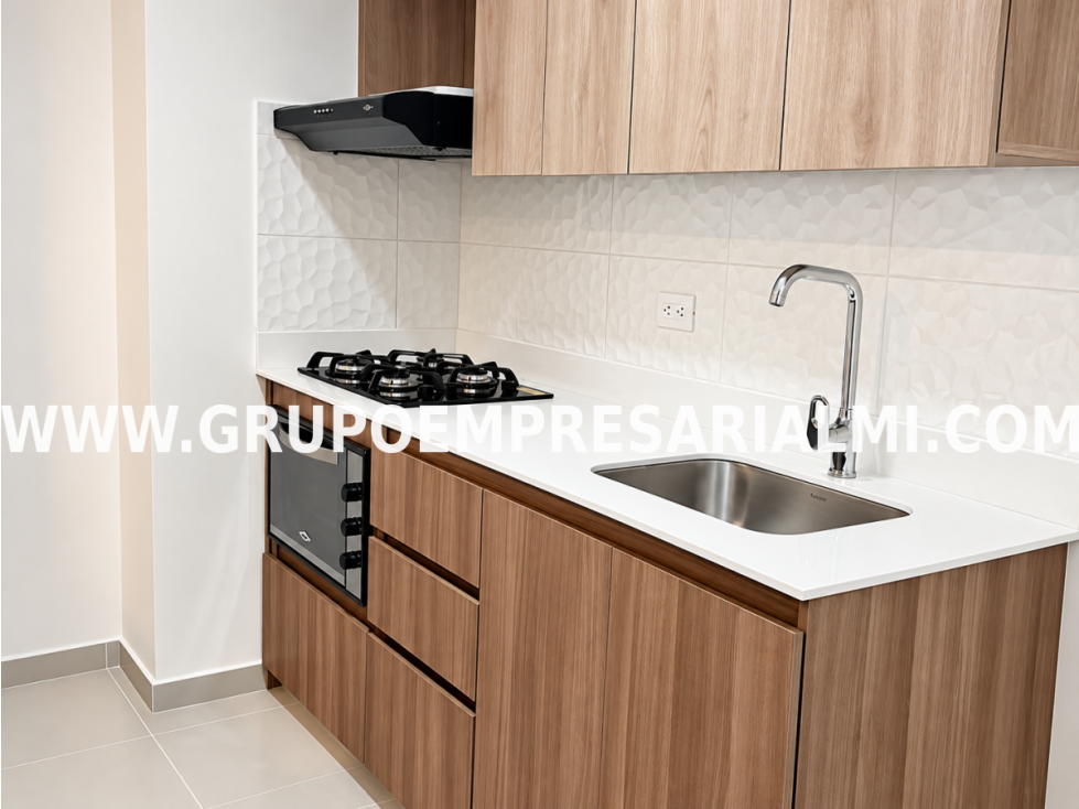 HERMOSO APARTAMENTO EN VENTA - SECTOR EL POBLADO COD: 34201 — foto 2