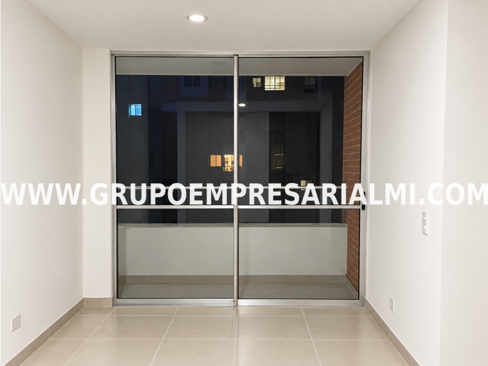 HERMOSO APARTAMENTO EN VENTA - SECTOR EL POBLADO COD: 34201 — foto 5