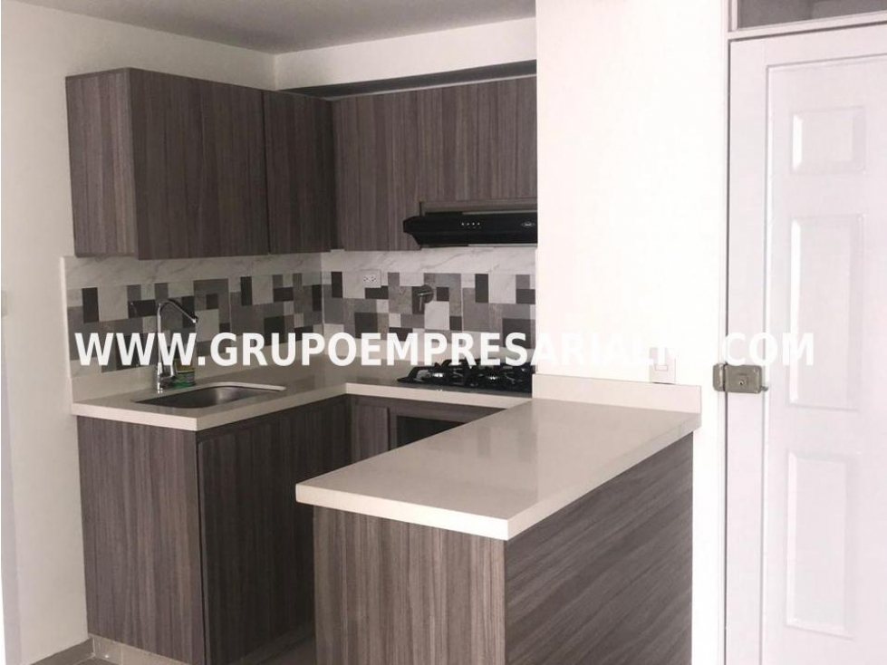 HERMOSO APARTAMENTO EN VENTA- SECTOR ROBLEDO PAJARITO COD: 29429