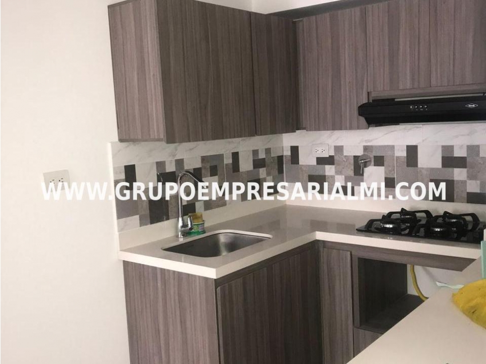 HERMOSO APARTAMENTO EN VENTA- SECTOR ROBLEDO PAJARITO COD: 29429 — foto 4