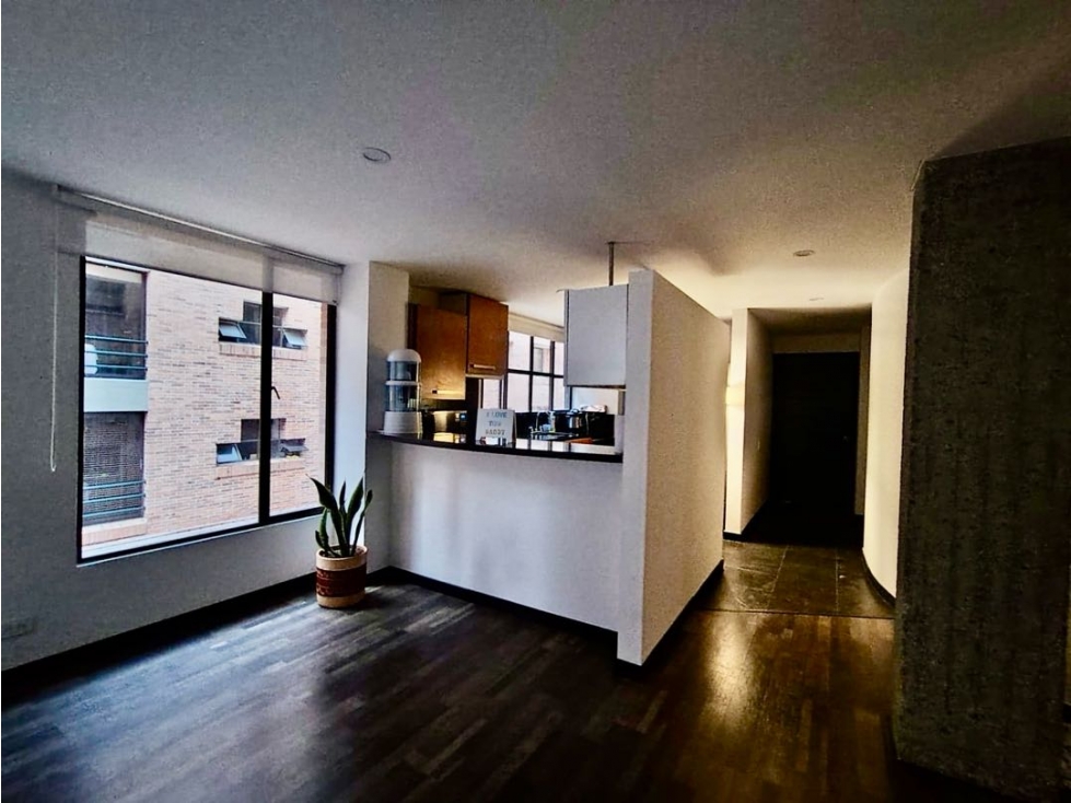 HERMOSO APARTAMENTO REMODELADO - LA CAROLINA — foto 4