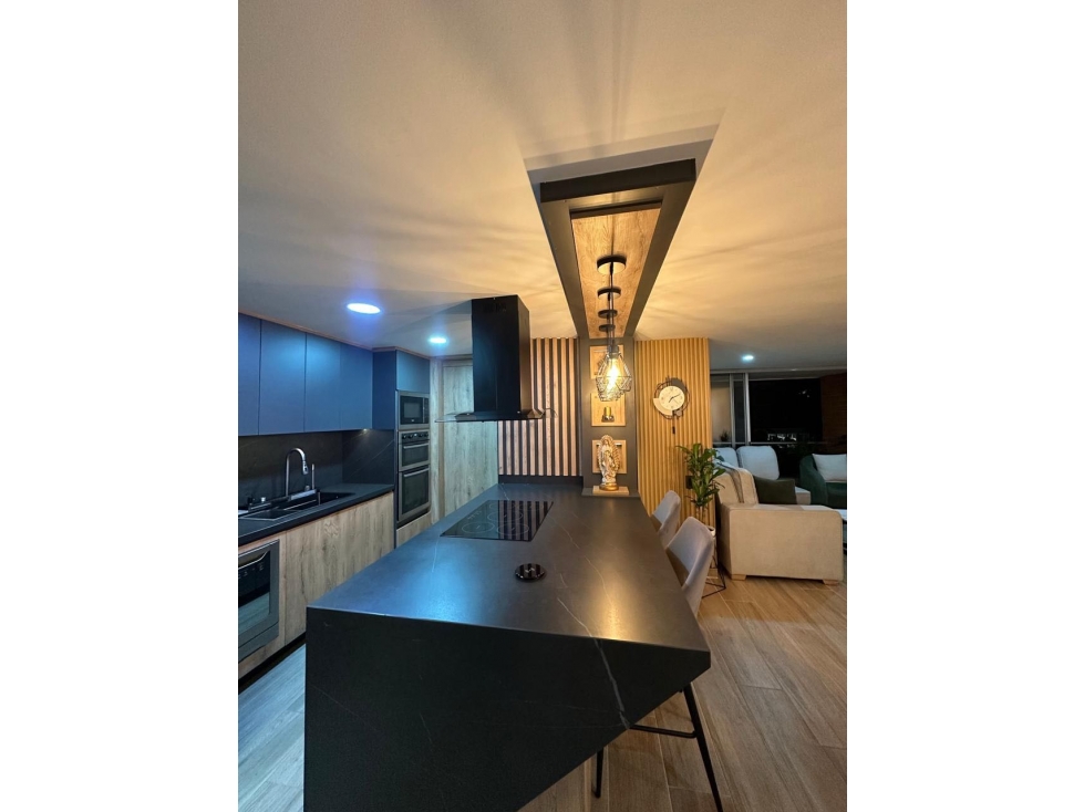 HERMOSO APARTAMENTO LOMA DE LAS BRUJAS MODERNO PISO 6 Y ÚLTIMO PISO — foto 3