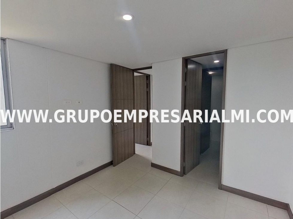 HERMOSO APARTAMENTO PARA LA VENTA EN EL SECTOR LA TABLAZA COD: 29428 - 5