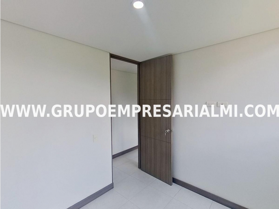 HERMOSO APARTAMENTO PARA LA VENTA EN EL SECTOR LA TABLAZA COD: 29428 - 6