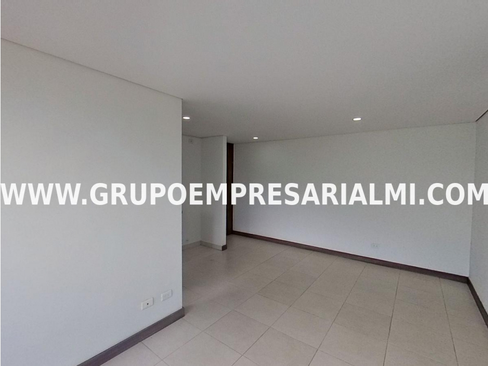 HERMOSO APARTAMENTO PARA LA VENTA EN EL SECTOR LA TABLAZA COD: 29428 - 4