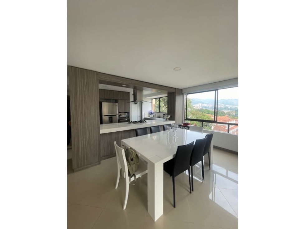 Apartamento para Arriendo Amoblado en Poblado Milla de Oro — foto 2
