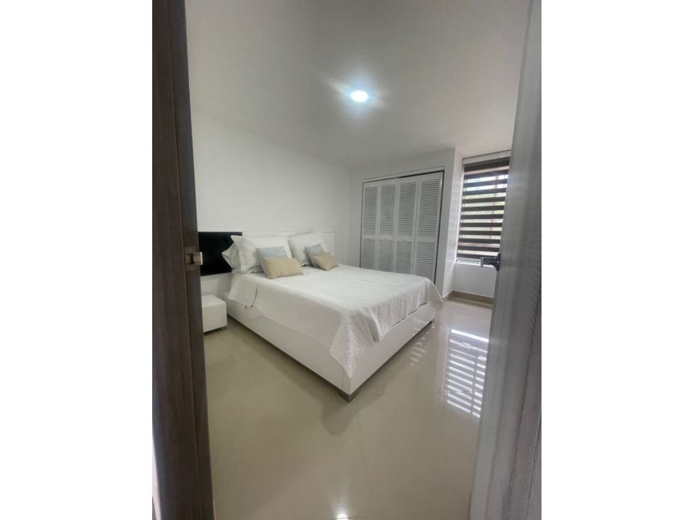 Apartamento para Arriendo Amoblado en Poblado Milla de Oro — foto 5